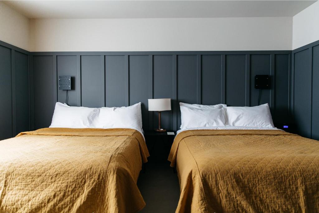 Queen Room with Two Queen Beds - Disability Access